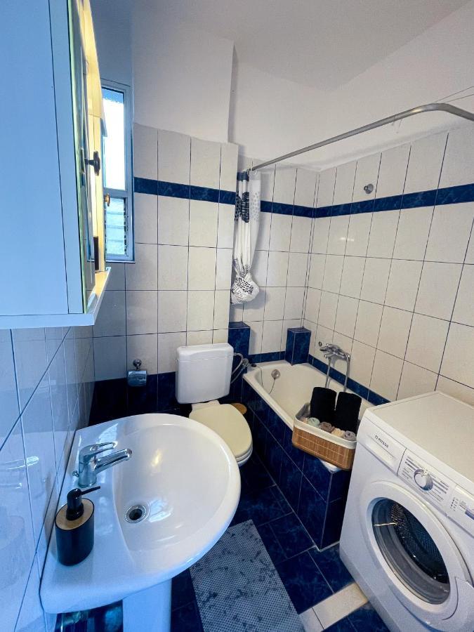 Coastline Apartment Néa Péramos 외부 사진